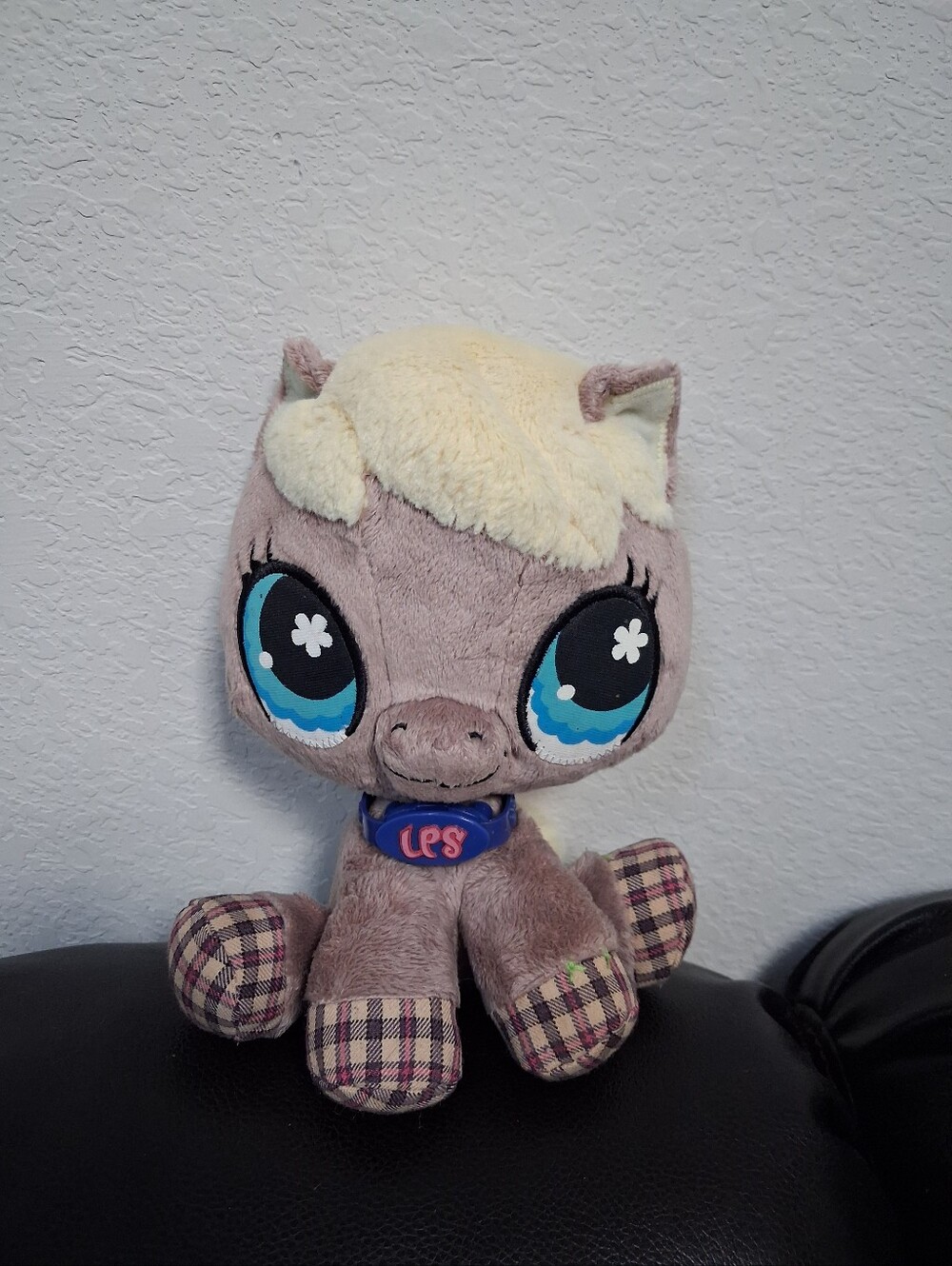 Vintage 2007 Hasbro Littlest Pet Shop Horse
